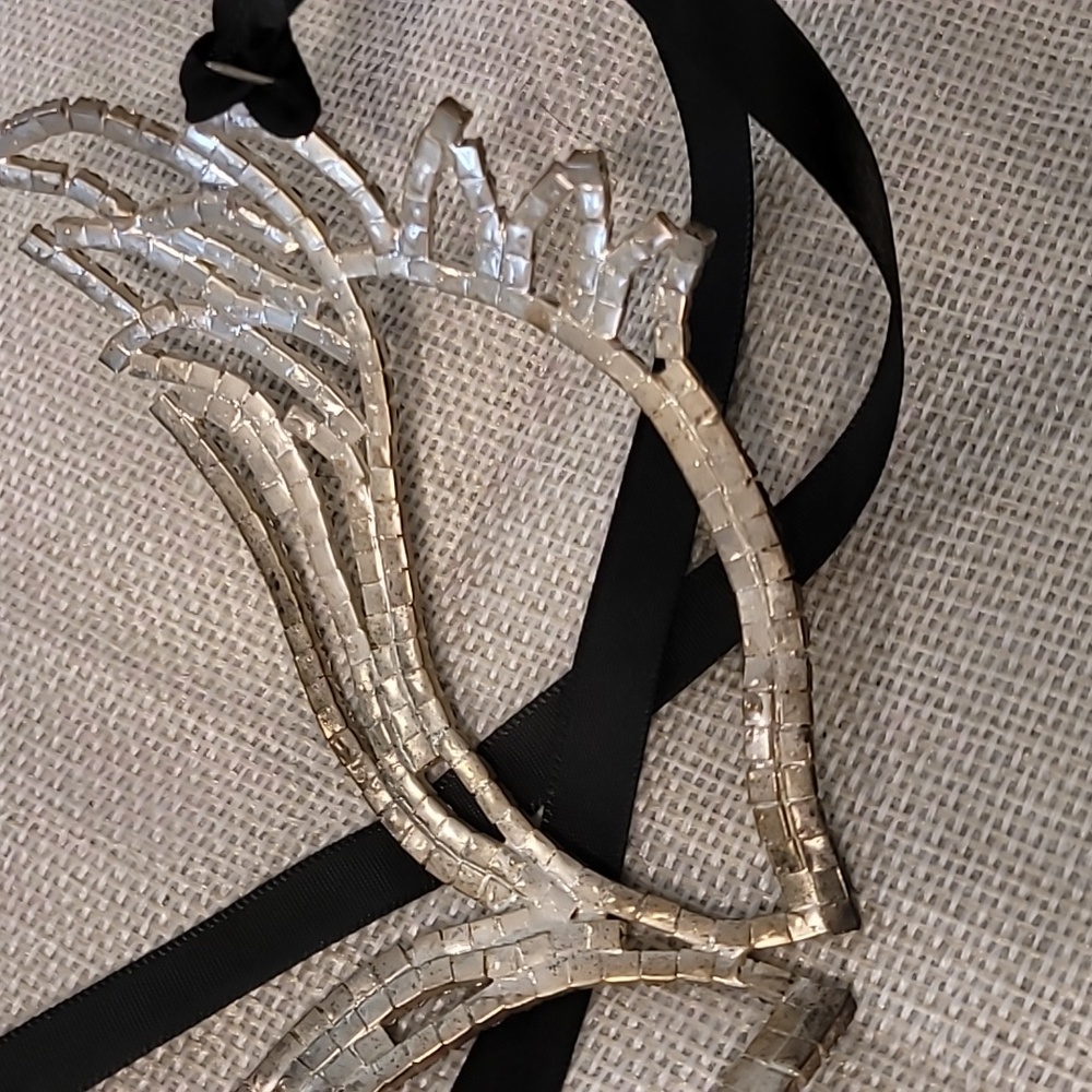 Mardi Gras Rhinestone Mask. One (1) Rhinestone Missing Not Noticable. - Picture 7 of 8